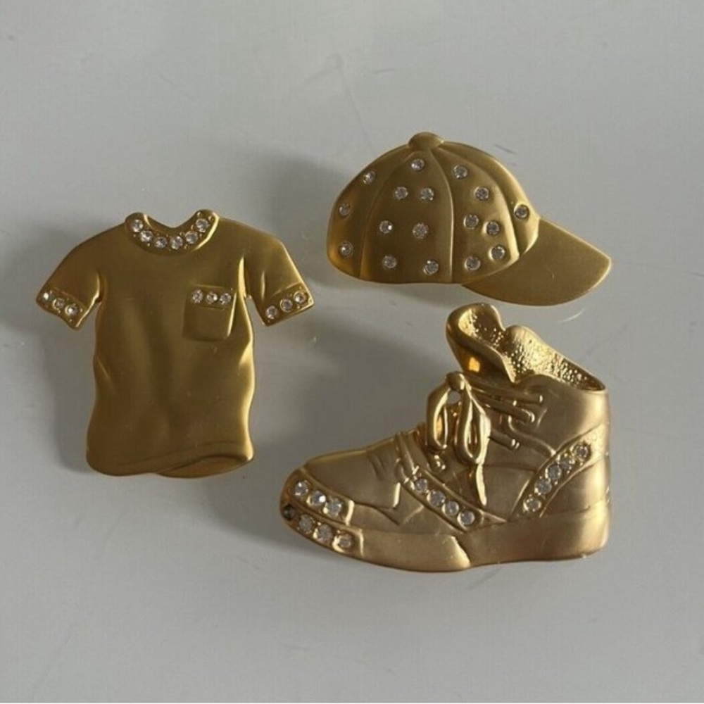 Park Lane Brooch Set Gold Hi-Top Running Shoe Hat And T-Shirt Rhinestones - Picture 1 of 3